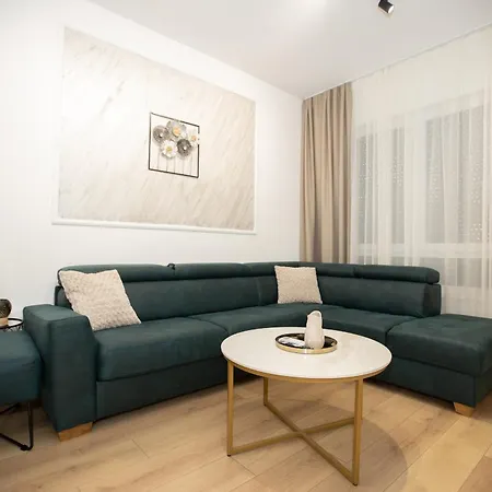 Stefan 아파트 트레빈예